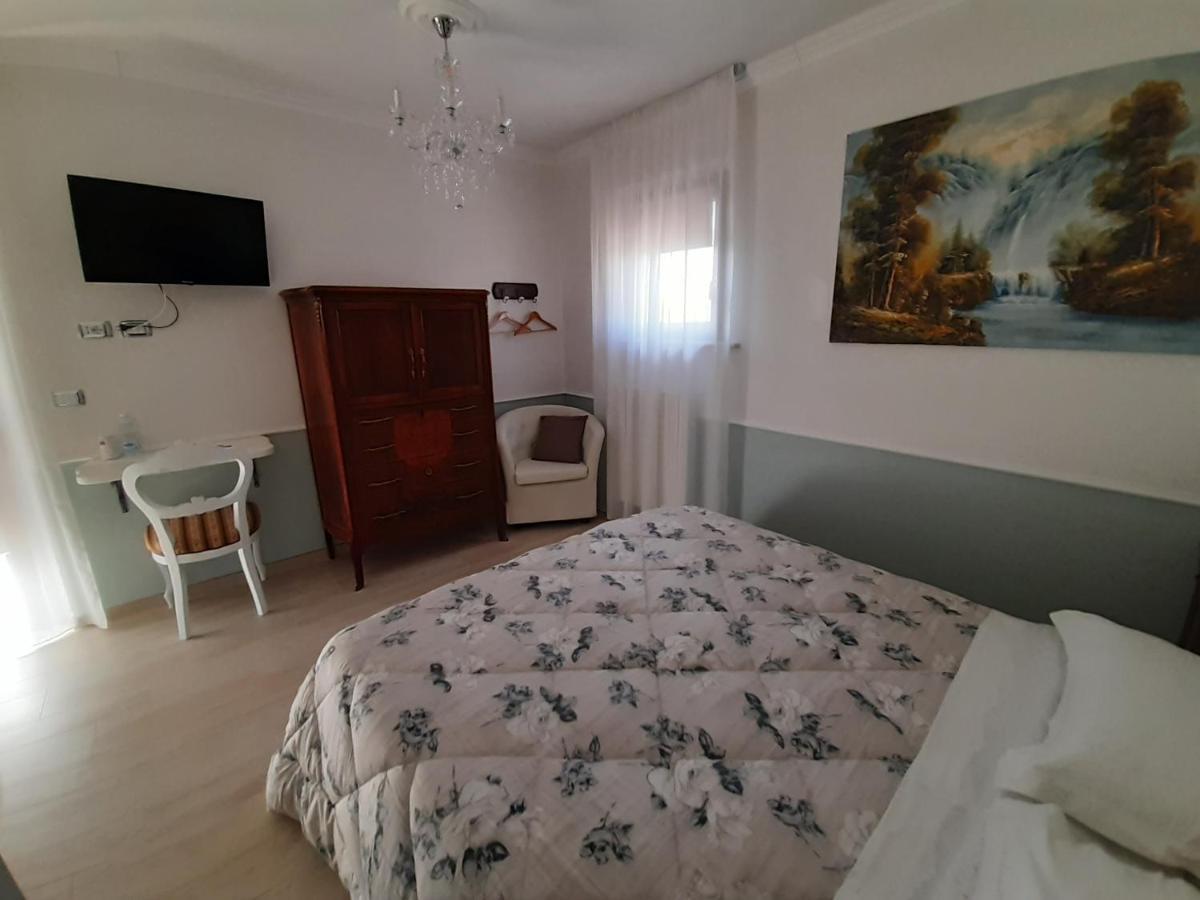 B&B Domus Aurea 20 San Giovanni Teatino Luaran gambar